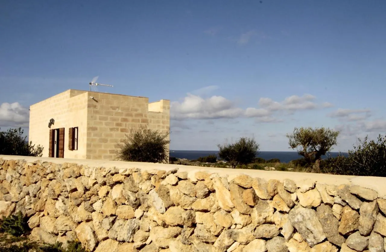 Cala Rossa Lodge Favignana