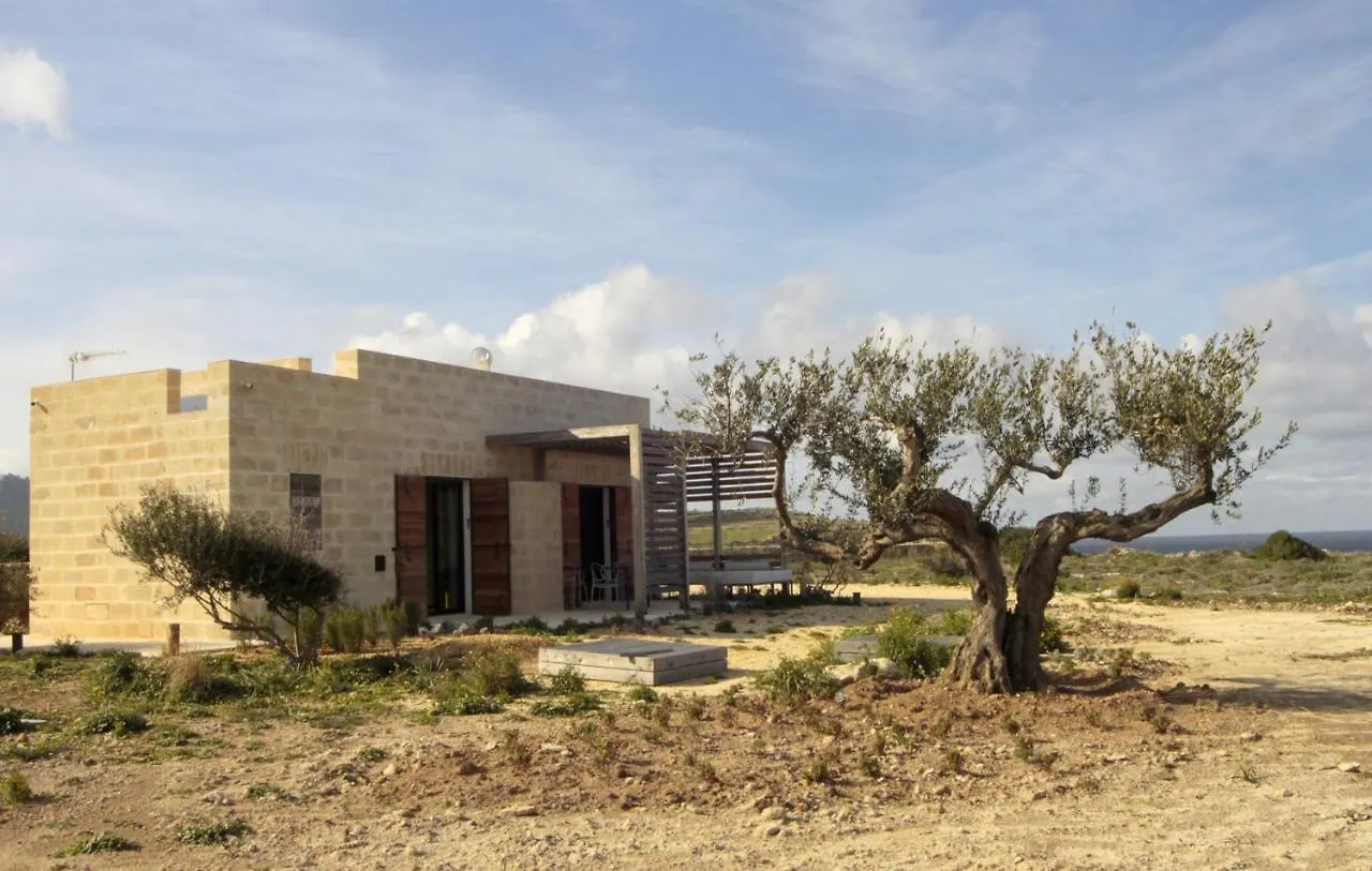 Cala Rossa Lodge Favignana 0*,  Italy